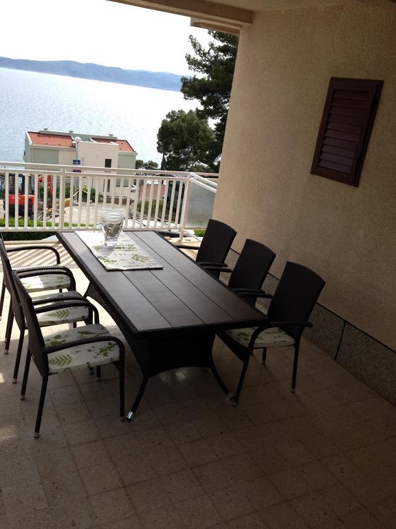 Apartments Villa Karme Брела Екстер'єр фото