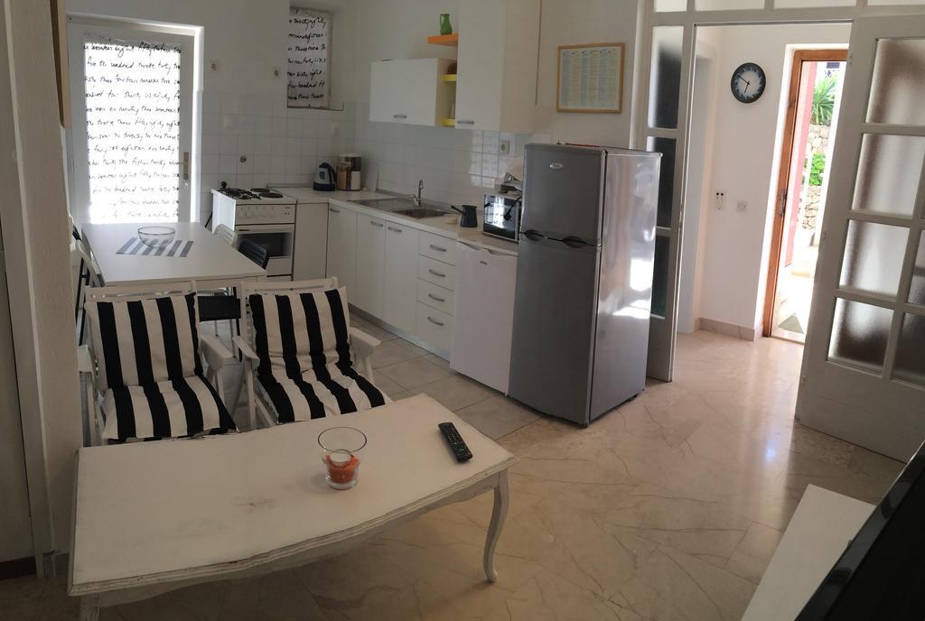 Apartments Villa Karme Брела Екстер'єр фото